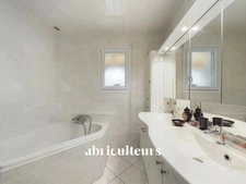 Grande maison familiale sur un terrain de 1.500m² – rue de Bellevue à Couëron 44220