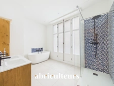 Entre Graslin, Dobrée et Notre-Dame de Bon Port - Splendide appartement familial d'environ 200m² - Ascenseur, garage, caves et toit-terrasse