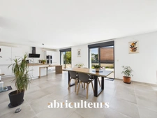 Spacieuse maison 5/6 chambres prête à vivre en vente à Couëron bourg (44220)