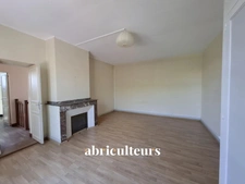 Grande maison familiale à rénover avec jardin et terrasse – Proche gare