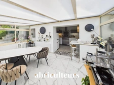 Villa d’exception avec vue mer panoramique, piscine, 6 chambres et prestations haut de gamme – Le Cannet, 250 m²