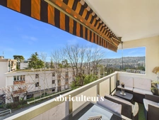 Rare - 3 Pièces 72m2 avec terrasses et jardin - Nice Chambrun