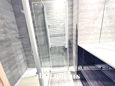 Vue mer panoramique<span></span>Élégant 4 Pièces avec terrasse<span></span>84m²<span></span>Juan-les-Pins