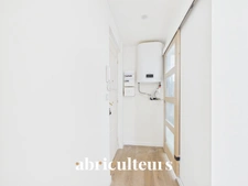 Adorable 2 Pièces entièrement rénové de 36 m² avec Balcon et Cave - Nice bas Cyrnos