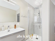 Belle maison Neuve 2024<span></span>DPE A<span></span>117m2<span></span>3 chambres<span></span>Jardin et piscine en centre-ville de Saint-Laurent-du-Var