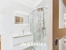 Adorable 2 Pièces entièrement rénové de 36 m² avec Balcon et Cave - Nice bas Cyrnos