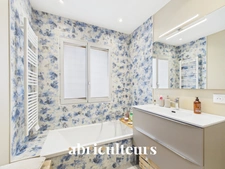 Belle maison Neuve 2024<span></span>DPE A<span></span>117m2<span></span>3 chambres<span></span>Jardin et piscine en centre-ville de Saint-Laurent-du-Var