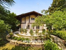Belle maison landaise sur un magnifique terrain arboré de  plus de 1300 m2<span></span>Proche golf d’Hossegor<span></span>Quartier des animaux à Soorts-Hossegor 40150