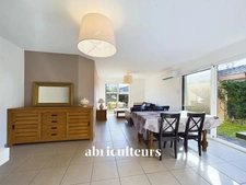 Maison récente et lumineuse à Tosse, à 15 min des plages