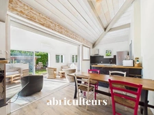 Superbe propriété à Tosse avec étang privé, piscine et 5 suites<span></span>10 pièces