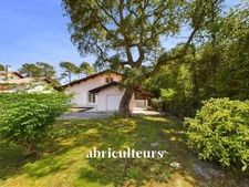 Belle maison landaise sur un magnifique terrain arboré de  plus de 1300 m2<span></span>Proche golf d’Hossegor<span></span>Quartier des animaux à Soorts-Hossegor 40150