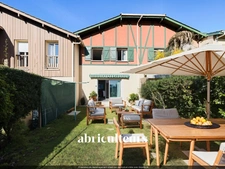 Agréable Duplex de 3 pièces à Saint-Vincent-de-Tyrosse, avec jardin au calme.