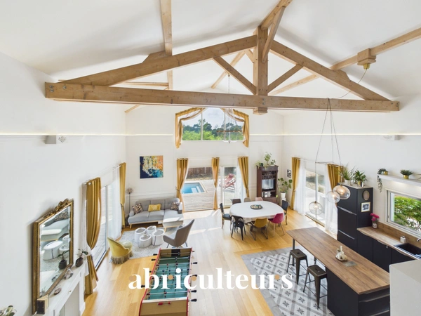 Très belle propriété sur 2 720 m² de terrain<span></span>SAUBION