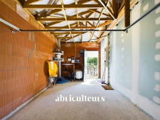 Superbe villa contemporaine avec piscine chauffée orientée sud- idéalement située - à seulement 10 minutes des plages-  proche du centre ville de Tosse 40230