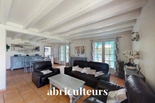 Belle maison Landaise 5 pièces -Terrain arboré -1788m2<span></span>Piscine chauffée