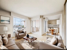 Proche centre et gare – Saint Vincent de Tyrosse- Studio dans résidence au calme