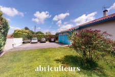 Belle maison Landaise 5 pièces -Terrain arboré -1788m2<span></span>Piscine chauffée