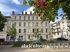 Duplex lumineux avec vue dégagée – Dernier étage au cœur des Chartrons, Bordeaux