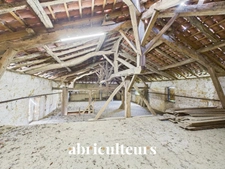 Corps de ferme avec dépendances sur  terrain de 7 600 m² avec piscine<span></span>Tilh