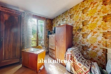 MAISON AVEC DEPENDANCE ET JARDIN vendu à Colombes (92700)