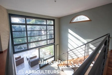 Villa  10 pièces  6 chambres  300 m²<span></span>Sèvres