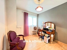 Epinay sur Seine limite Enghien les Bains  – 4 pièces avec balcon - Parking