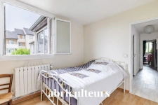 Appartement 3 pièces de 77 m²<span></span>Dernier étage<span></span>Gennevilliers