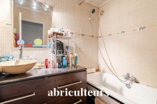 Appartement 3 pièces de 77 m²<span></span>Dernier étage<span></span>Gennevilliers