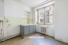 Appartement lumineux et traversant vendu à PARIS 1ER (75001)