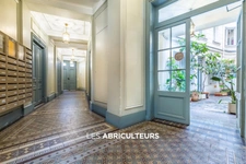 Appartement lumineux vendu à PARIS 1ER (75001)