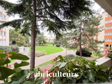 Epinay sur Seine limite Enghien les Bains <span></span>4 pièces avec balcon<span></span>Parking