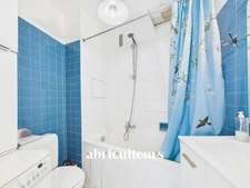 Grand studio lumineux  - Rue Parmentier  Neuilly sur Seine