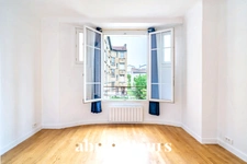Appartement 2 pièces 31 m²<span></span>1er étage<span></span>Colombes (Rue Gabriel Péri)<span></span>Petit immeuble 1930
