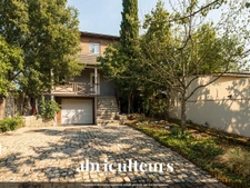 Maison contemporaine T7 de 185m²  avec dépendance, terrasse et jardin arboré de 500m² –  Garage  - Colombes