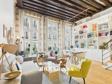 DUPLEX DE CHARME AU CŒUR DU 1ER ARRONDISSEMENT – 64 M² – 3 PIÈCES – PARIS