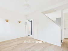 Maison de ville entièrement rénovée - 2 chambres - Petite Garenne - Colombes