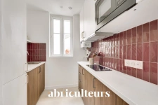 Coup de Cœur<span></span>Courbevoie : 2 pièces  "clé en main" entièrement rénové