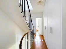 Maison familiale avec jardin verdoyant sans vis-à-vis – Centre de Courbevoie