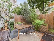 Triplex 4 chambres, 2 espaces extérieurs vendu à Nanterre (92000)