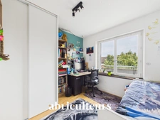 Belle maison contemporaine T7 de 185m²  avec dépendance, terrasse et jardin arboré de 500m² –  Garage  - Colombes (92400)