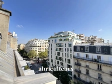 Appartement 3 pièces, dernier étage – Rue Michel-Ange Paris 16e