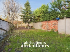 NANTERRE CENTRE VILLE<span></span>MAISON 84 m2<span></span>3 CHAMBRES<span></span>TERRAIN 253 m2<span></span>519.000 €