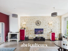 Belle maison contemporaine T7 de 185m²  avec dépendance, terrasse et jardin arboré de 500m² –  Garage  - Colombes (92400)