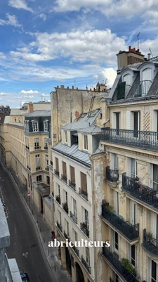 Studio en duplex calme  en vente à Paris 1er (75001)