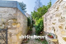 AUVERS SUR OISE / CENTRE VILLE - MAISON AVEC DEPENDANCE ET JARDIN - 8 PIECES - 4 CHAMBRES - 155 M2 - 620.000 €
