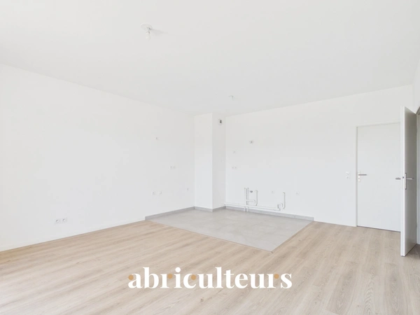 Appartement familial T5 de 91 m² avec terrasses et parkings<span></span>Colombes (92700)