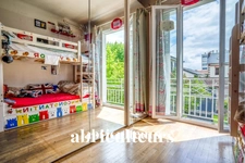 COLOMBES / CENTRE LES VALLEES - MAISON AVEC TERRAIN DE 305 M2 - 8 PIECES - 5 CHAMBRES - 190 M2 - 1.198.000 €