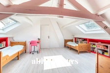 AUVERS SUR OISE / CENTRE VILLE - MAISON AVEC DEPENDANCE ET JARDIN - 8 PIECES - 4 CHAMBRES - 155 M2 - 620.000 €