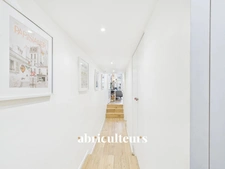 DUPLEX DE CHARME AU CŒUR DU 1ER ARRONDISSEMENT – 64 M² – 3 PIÈCES – PARIS