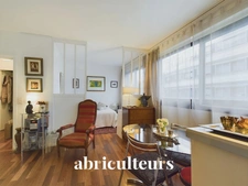 PARIS 15e / JAVEL<span></span>APPARTEMENT 1 PIECE 1 CHAMBRE<span></span>32m2<span></span>310.000 euros